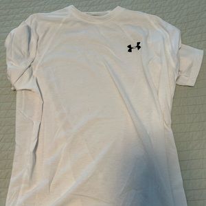 Under armour medium loose heat gear white